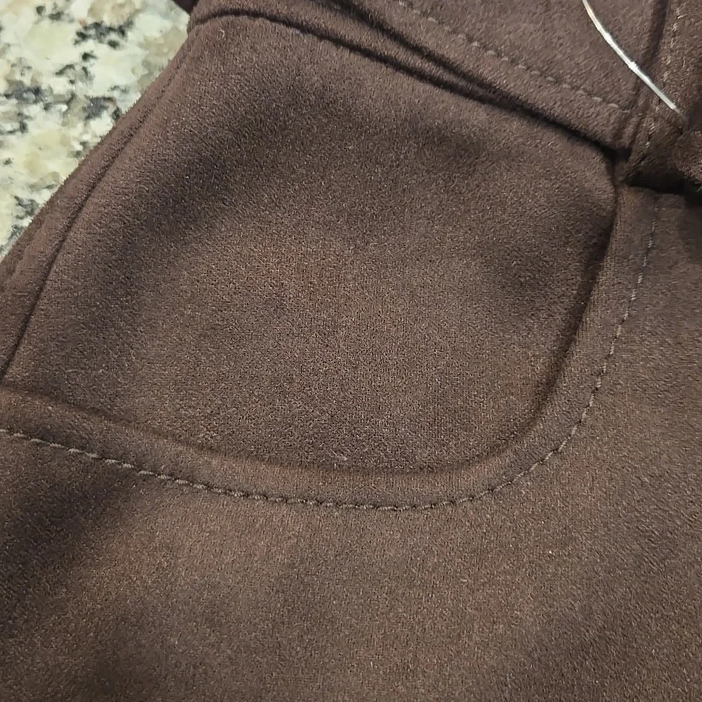 KENNETH COLE BELTED MAXI SKIRT. SIZE 2. DEEP BARK.
